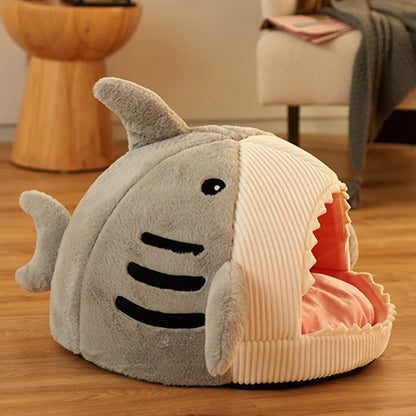 CueTa™Pet Shark Bed