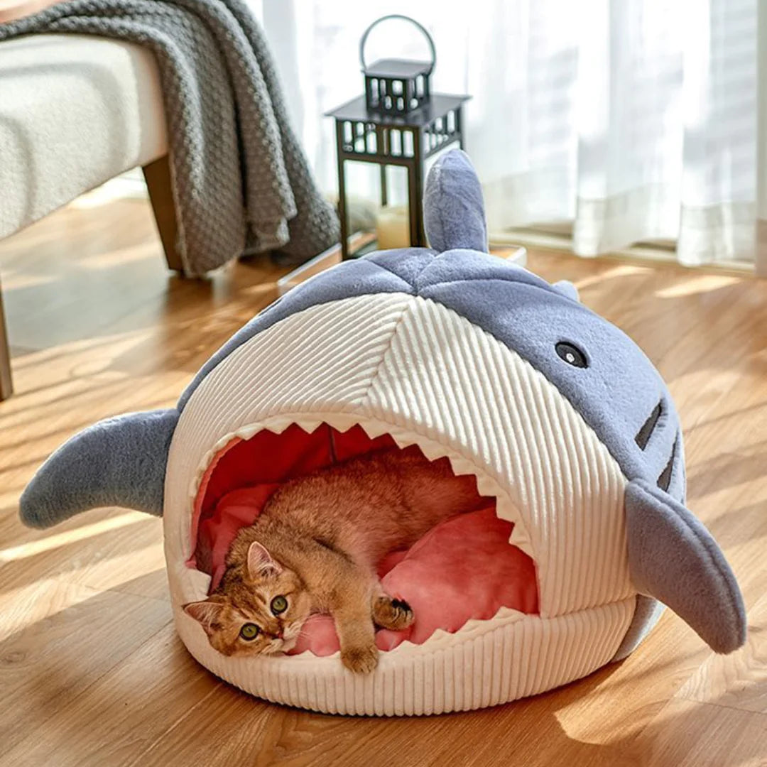 CueTa™Pet Shark Bed