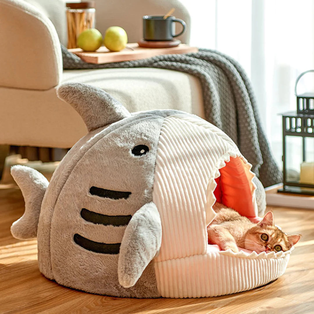 CueTa™Pet Shark Bed